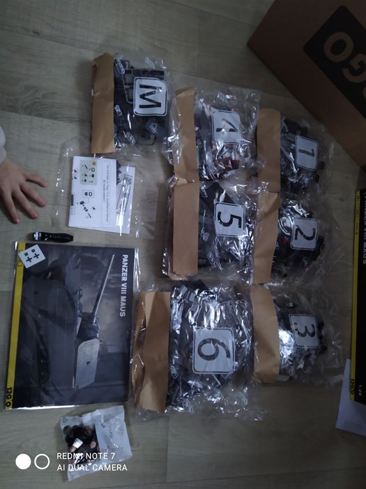 Лего танка Panzer VIII Maus 2416 деталей