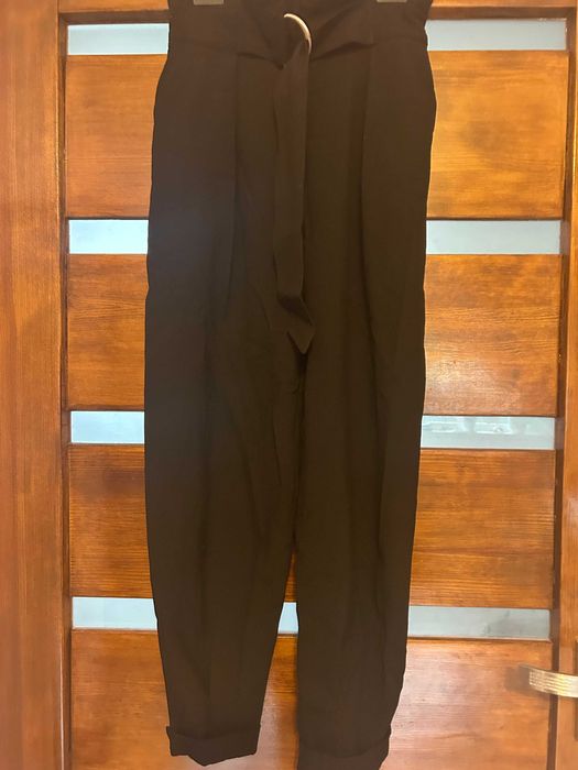Spodnie  damskie Bershka 34