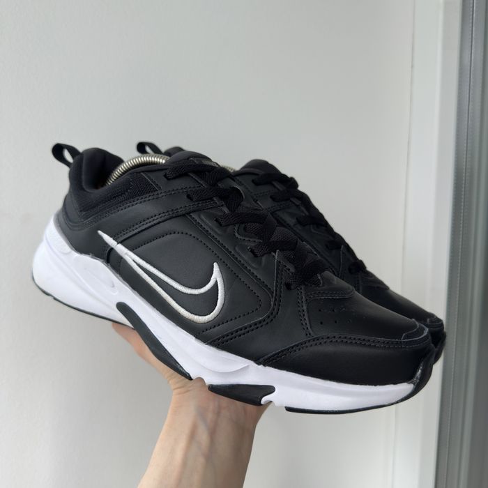 Nike Defyallday чоловічі кросівки р. 43