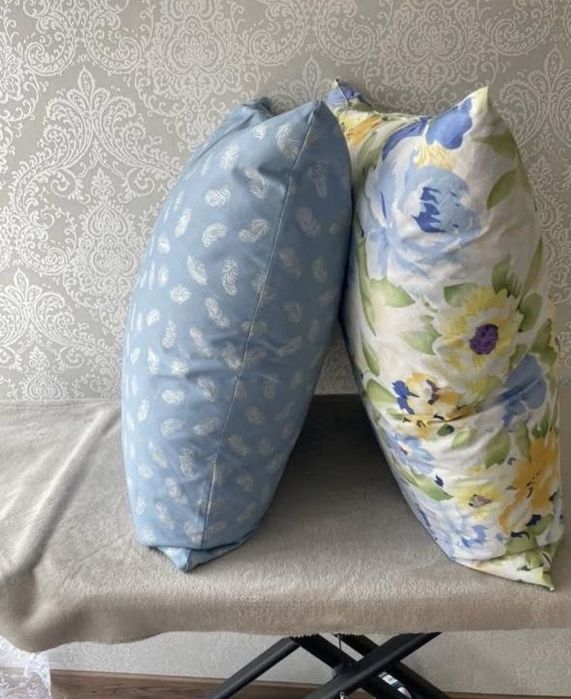 Пірʼяні подушки 60х60