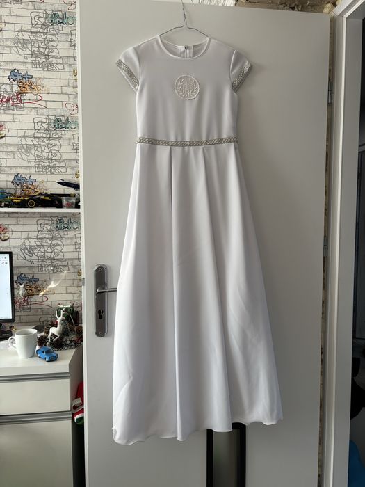 Sukienka komunijna r.146