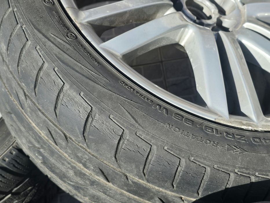 Liquidação 4 Jantes 19 Audi A8 D3 5x112 Furação Dupla Pneus Usados

Liquidação 4 Jantes 19" Audi A8 D3 4E 5x112 Furação Dupla 245/40 R19 Pneus Usados