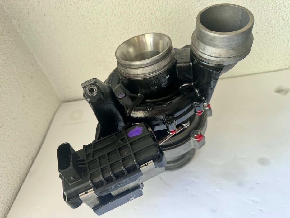 TURBINA Turbo BMW HYBRYDA 420km - 325d 330d 525d 530d 730d X5 X6 3.0d