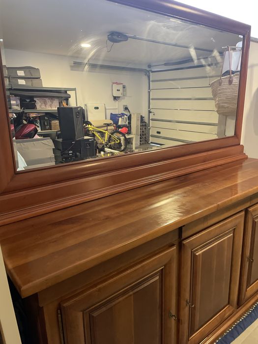 Movel de sala para guardar louca com espelho