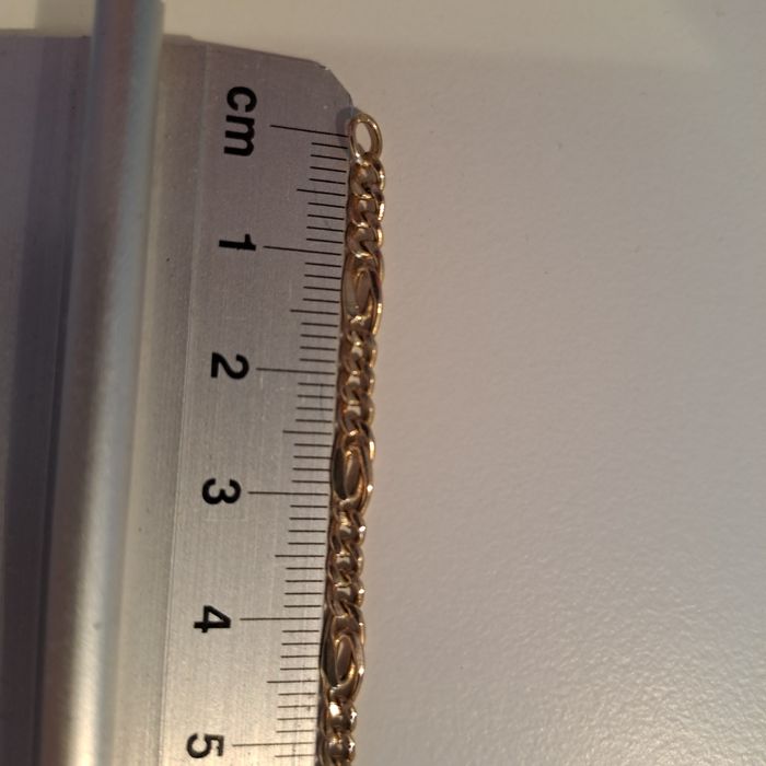 Złoty łańcuszek p.585