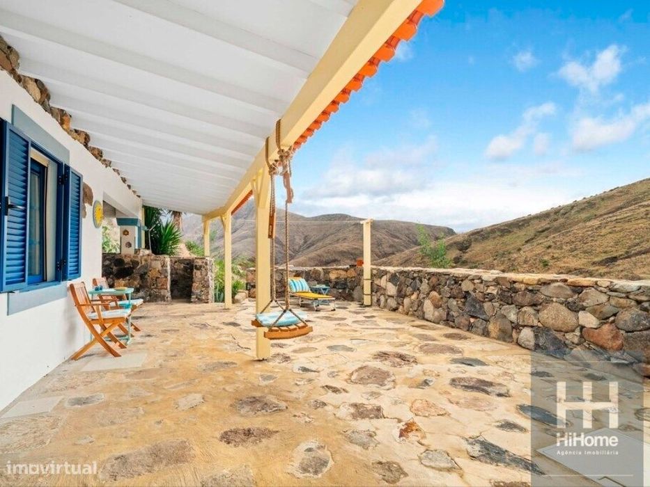 Um Refúgio Exclusivo no Coração da Natureza - Porto Santo