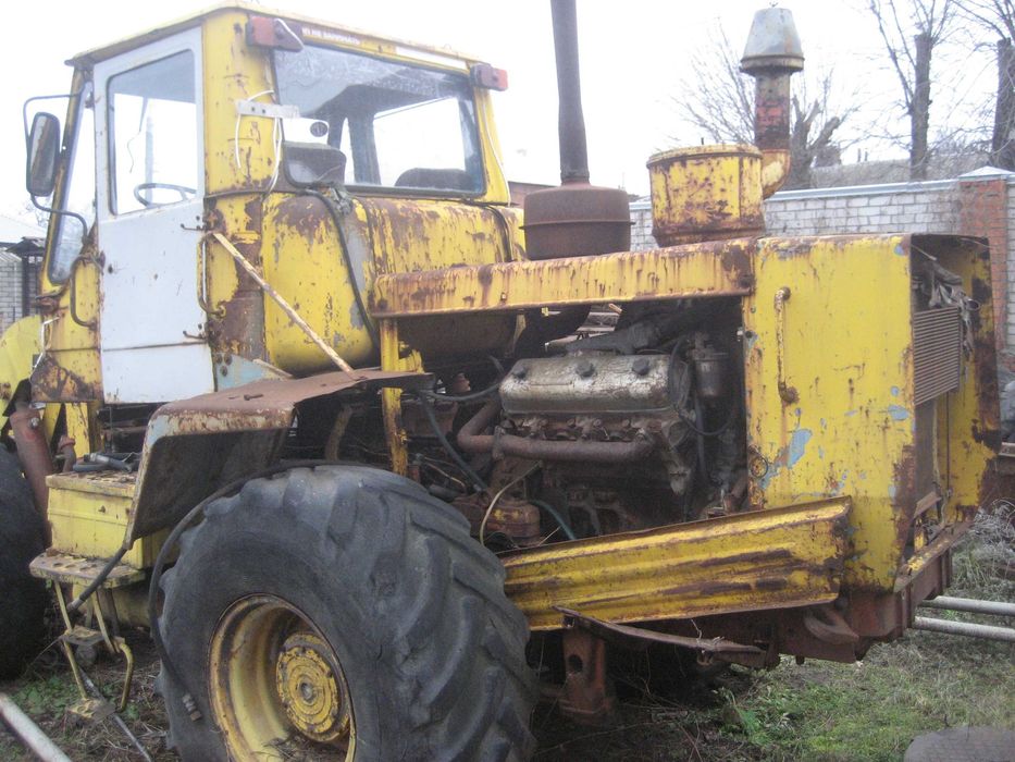 трактор погрузчик т 156