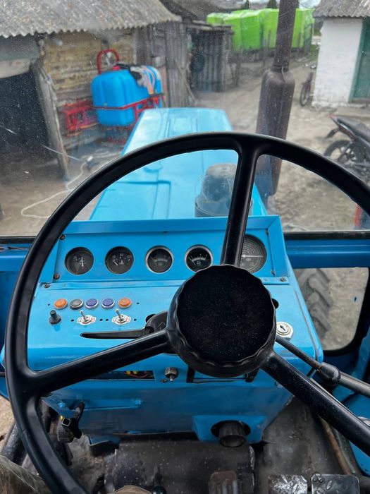 Продам МТЗ 82 з передком