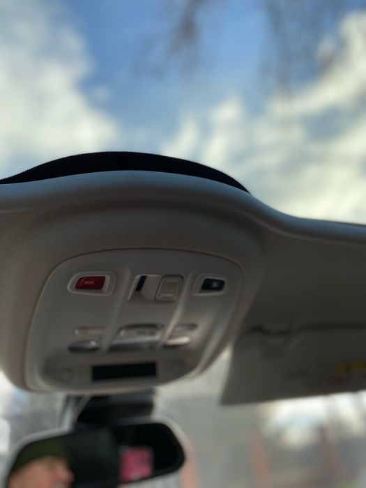 Peugeot 308swt9 рік 2015 1.6t дизель