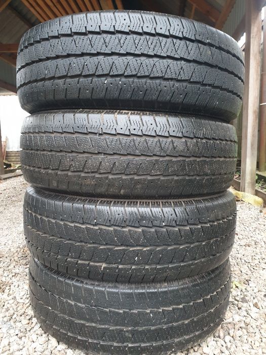 Продам резину R16