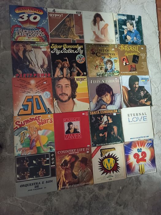 Lote de 45 vinis ou €2 á unidade