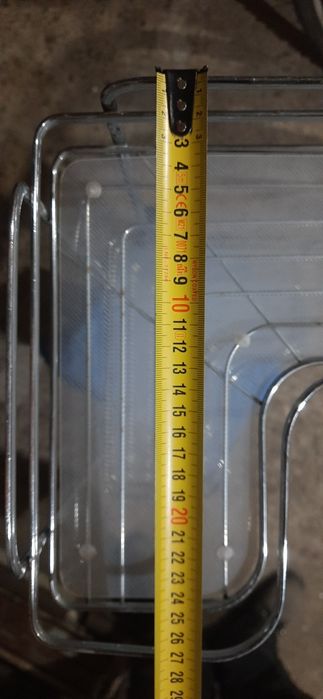 Полиця кутова в ванну