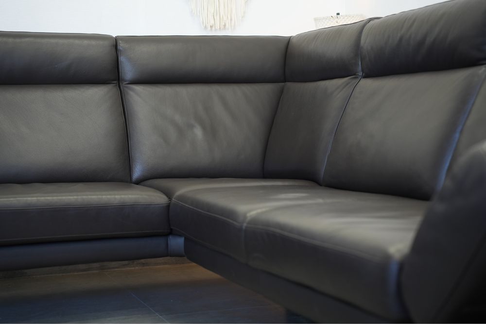 Nowoczesny narożnik z naturalnej skóry