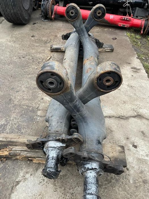 Розборка напівпричепів Ось,Вісь saf Mercedes Мерседес саф JOST