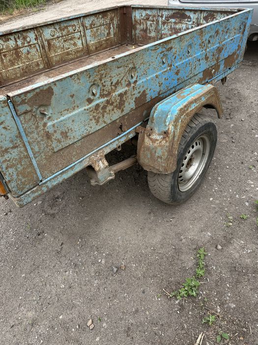 Причіп легковий