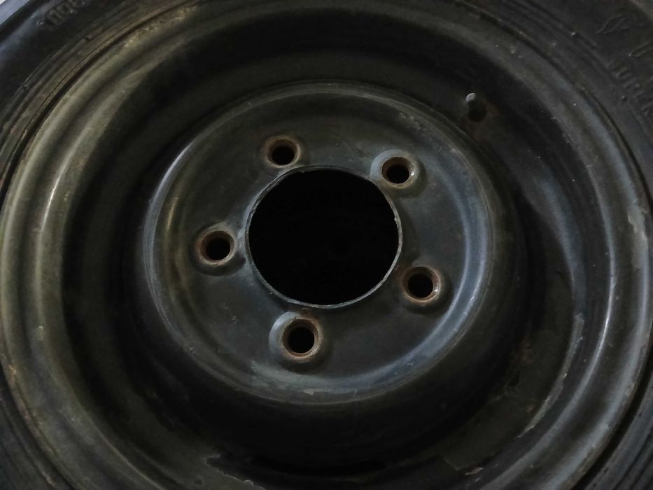 5 jantes Land Rover com pneus Firestone SAT 7.5 R16