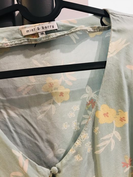 Miętowa bluzka mint&berry r. 38