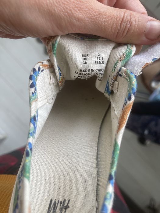 Продам кеди  фірми Hm 31 размер
