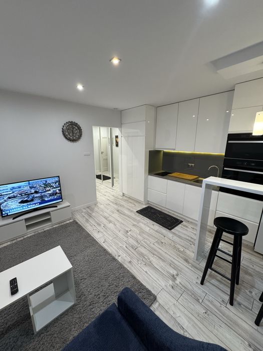 Wynajmę 2 pokoje 33,5 m² + miejsce w garażu podziemnym