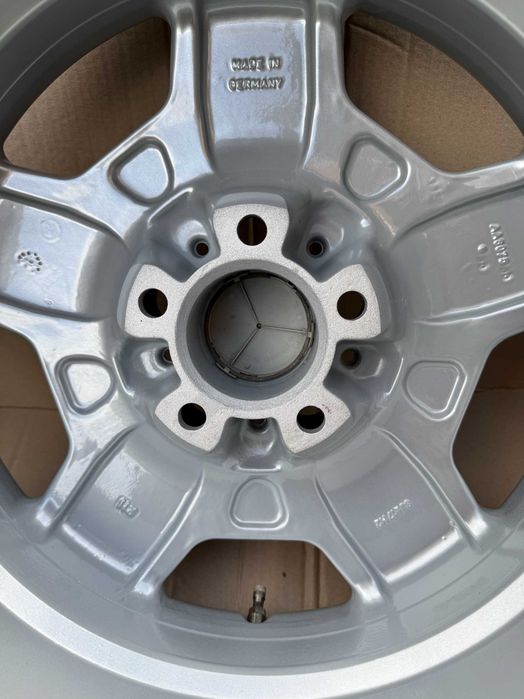 Диски Mercedes Monoblock R17 5x112 8J ET35