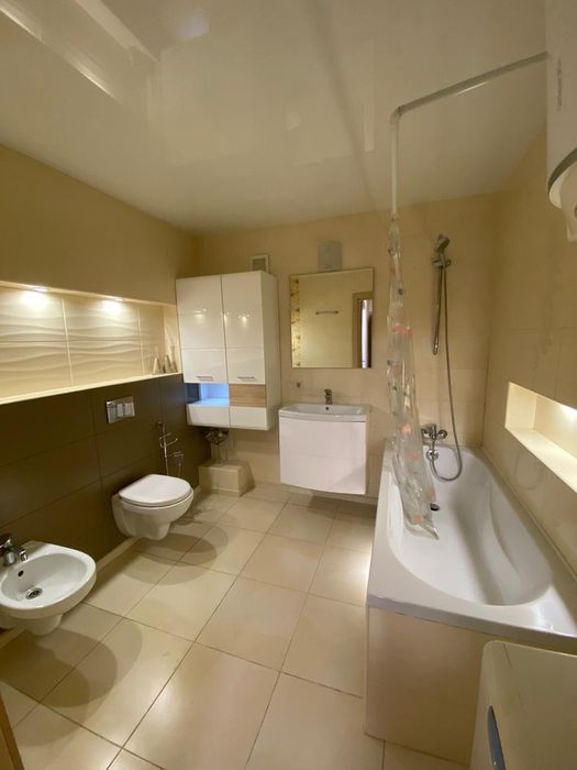 Квартира подобово, погодинно 2 кв на набережній Сонячній