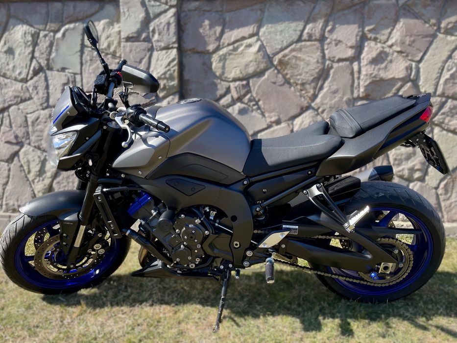 Мотоцикл Yamaha FZ8 Файзер