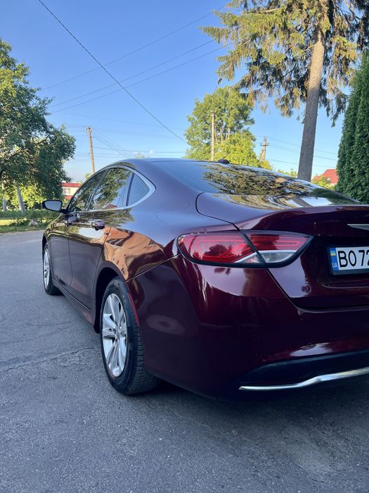 Chrysler 200 2,4 газ/бензин Автомат 2015 рік