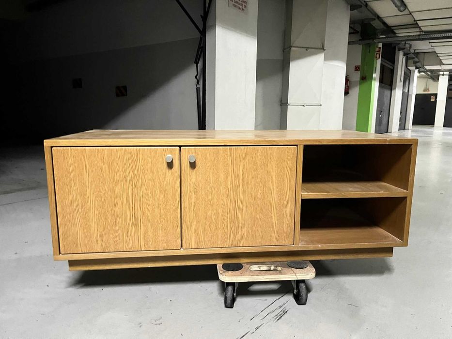 2 móveis apoio sala/TV/Escritório/WC- podem ser vendidos separadamente