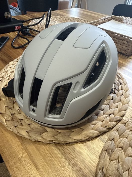 capacete de bicicleta - sweet protection Falconer 2VI