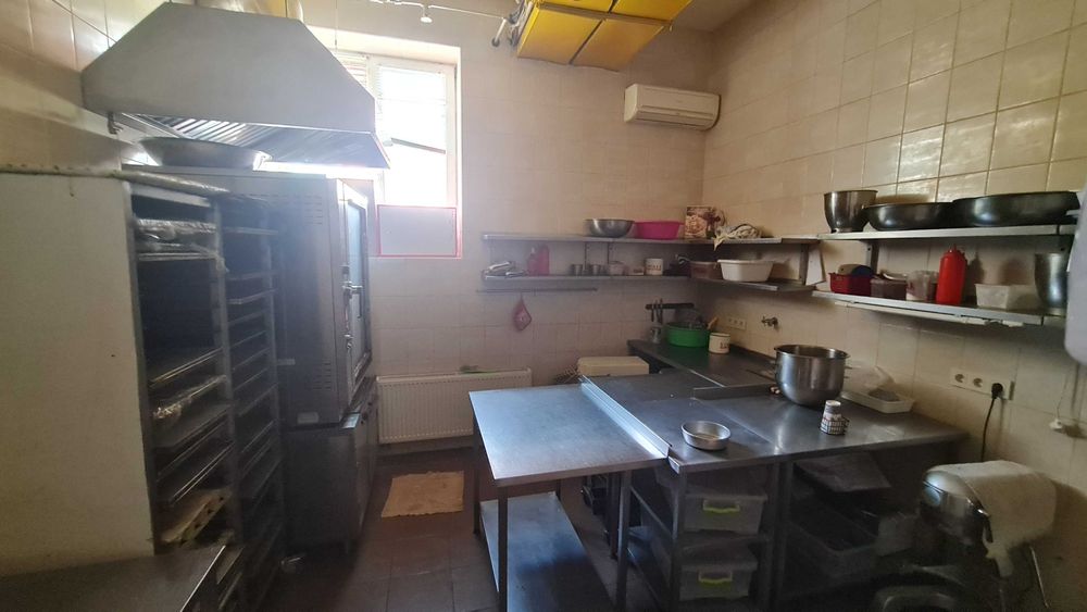 Сдам под кафе или пищевое 342 м2, Алексеевка, ул.Котельниковская,5