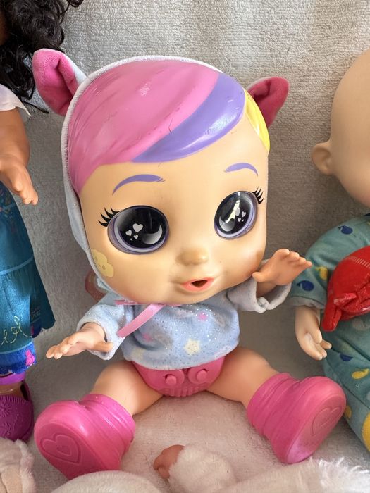 Ляльки Дісней, Cocomelon, Cry baby i Anne Geddes