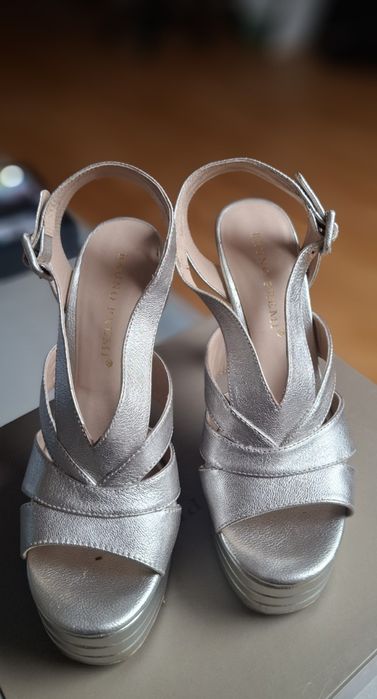 Sandálias de Festa Bruno Premi – Couro Prateado Metalizado