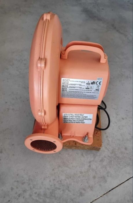 Vendo Motores de Insufláveis