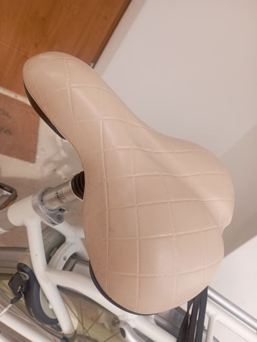 Rower holenderski Batavus model Mambo-7 DN7 Cremewit 53