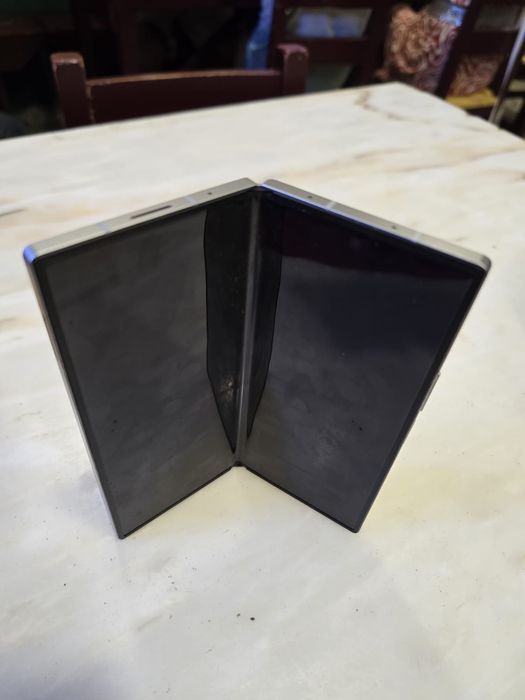 Samsung Z Folder 6 + Buds 3 Pro