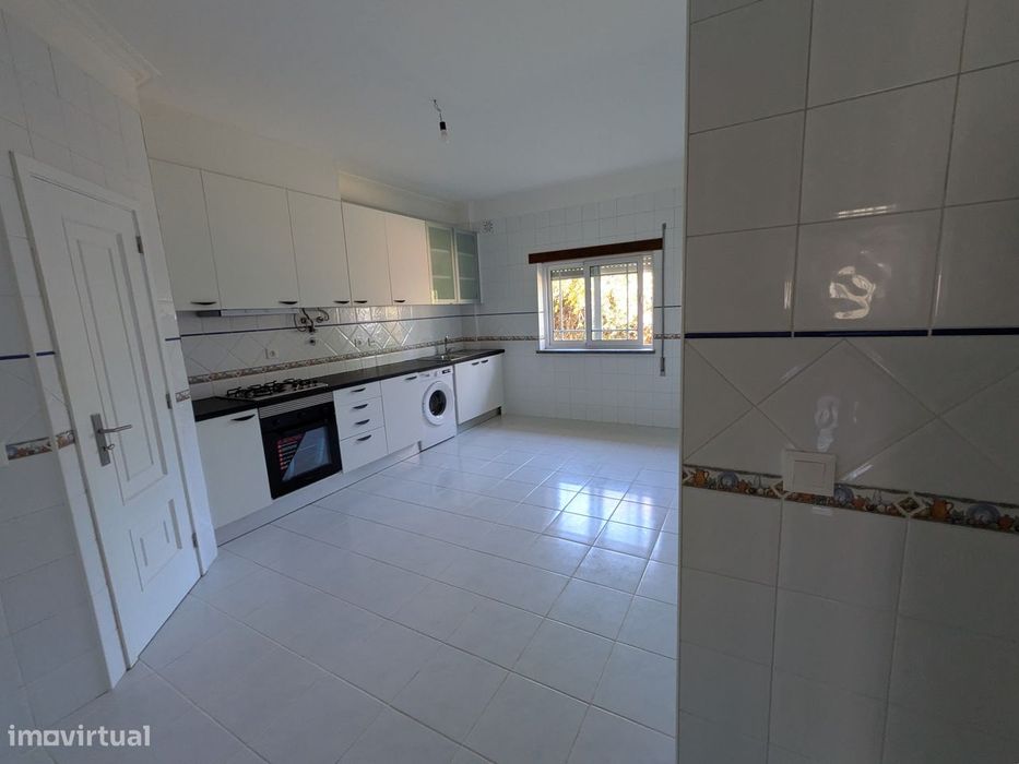 T4 amplo e pronto a habitar