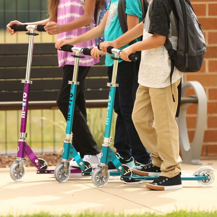 Двоколісний самокат Micro Sprite LED  колеса світяться є різні кольори