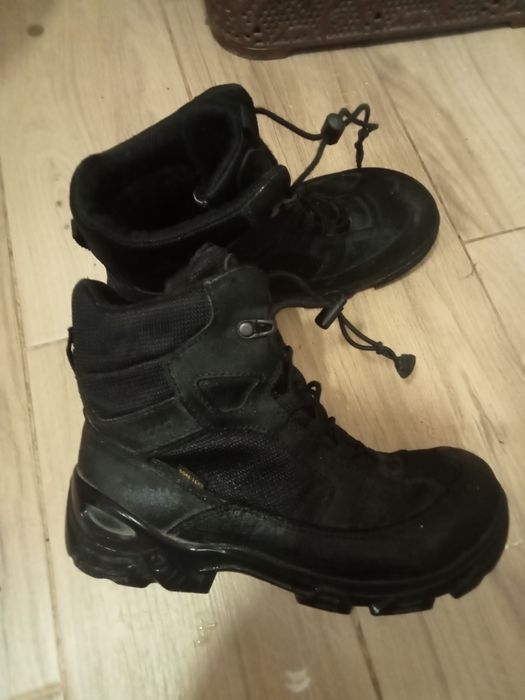 Сапоги зимові  ecco