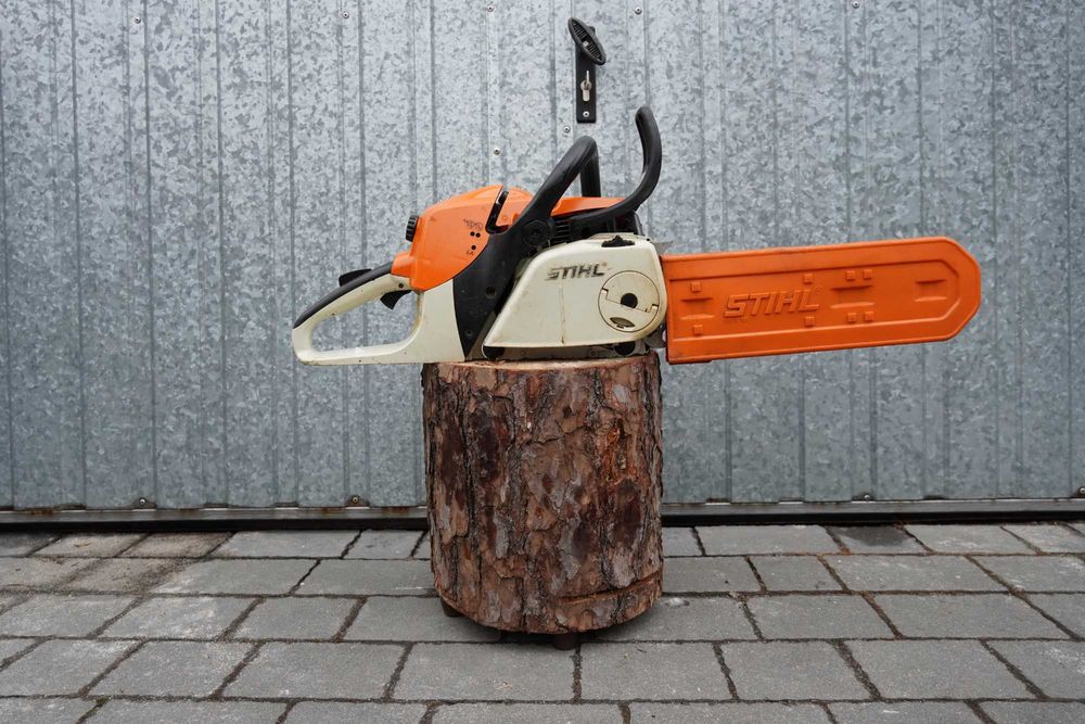 Piła spalinowa pilarka STIHL MS 270 C 3,5 KM