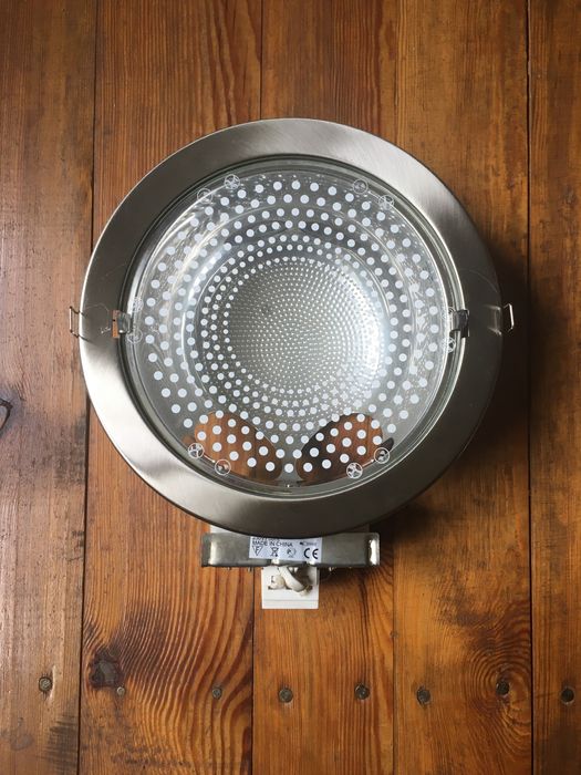 Lampa sufitowa podwieszana wpuszczana Massive/philips