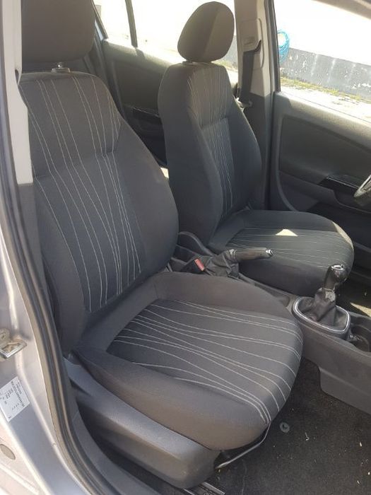 Bancos Frontais e Traseiros Opel Corsa D 2008