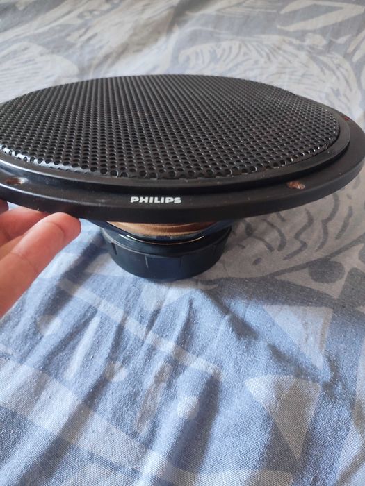 Автомобільний сабвуфер Philips