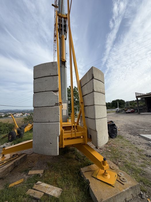 Grua automontante potain hd 21 A