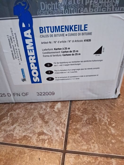 Klin bitumiczny 5 x 5 m (25 m) długości 25x25 mm