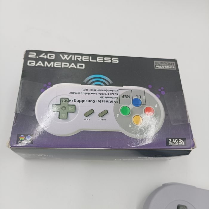 Pady bezprzewodowe do nes/snes