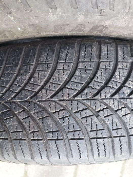 Opony 215/65 r17 super stan