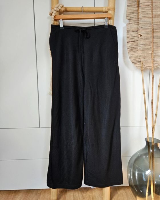 Szerokie spodnie materiałowe czarne Zara M