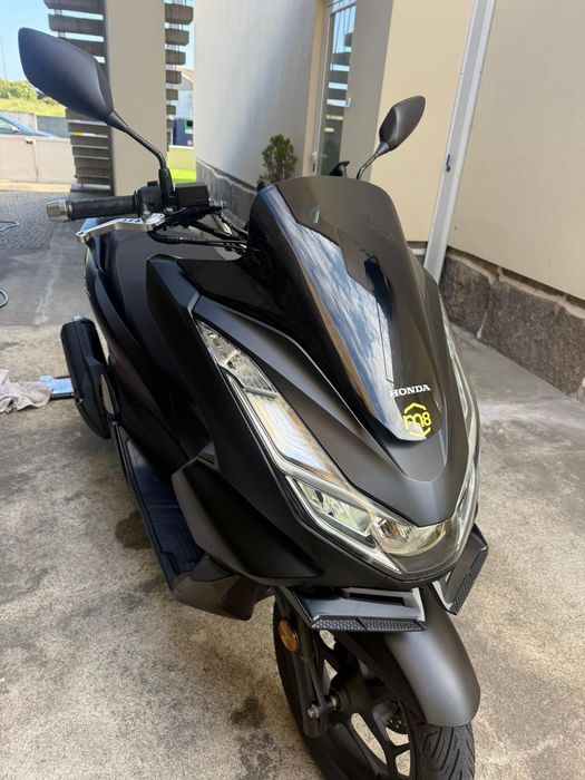 PCX 2025 impecável