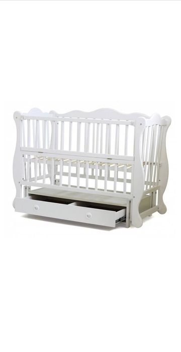 Дитяче ліжечко б/у