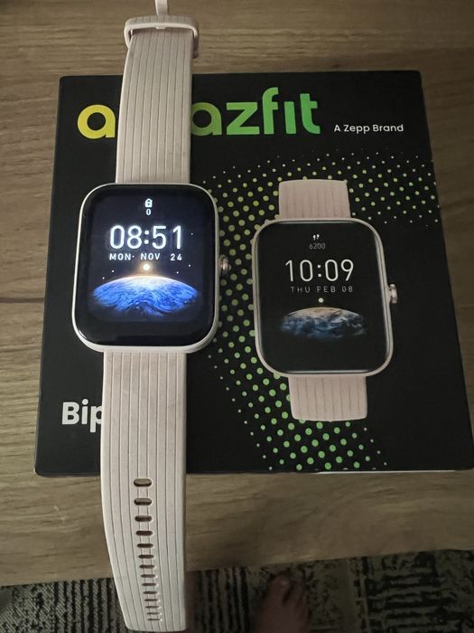 Продам  смарт часы  Amazfit Bip 3